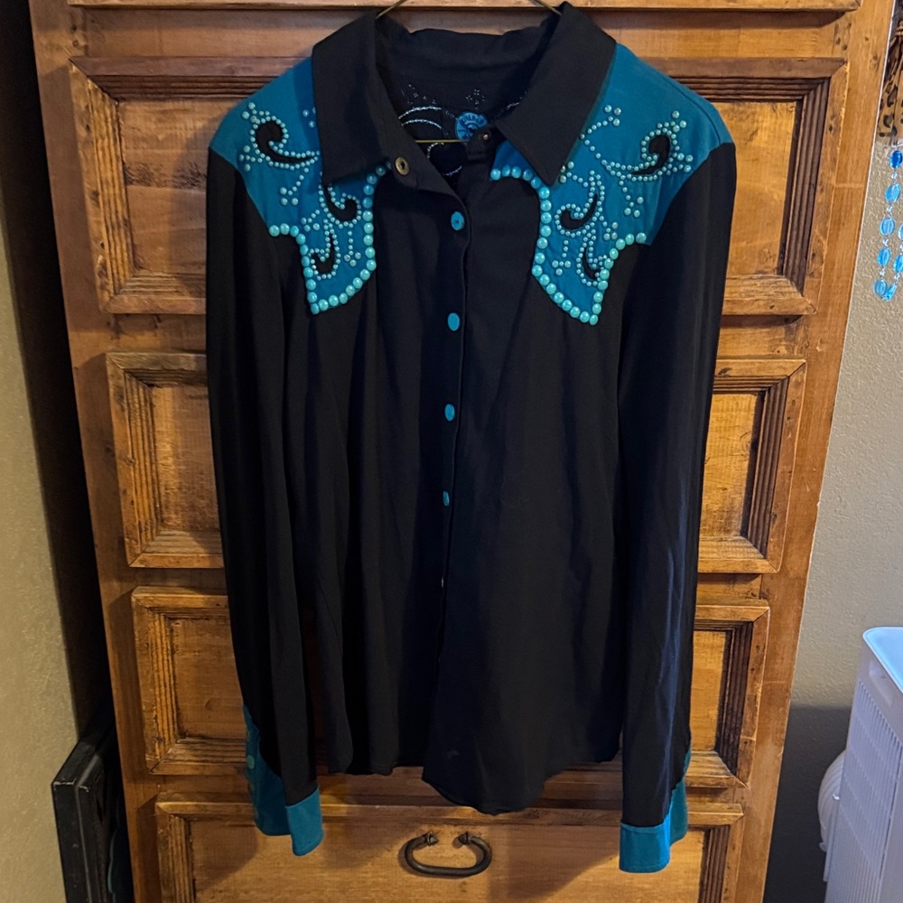 Double D Ranch Black and Teal Embellished Top